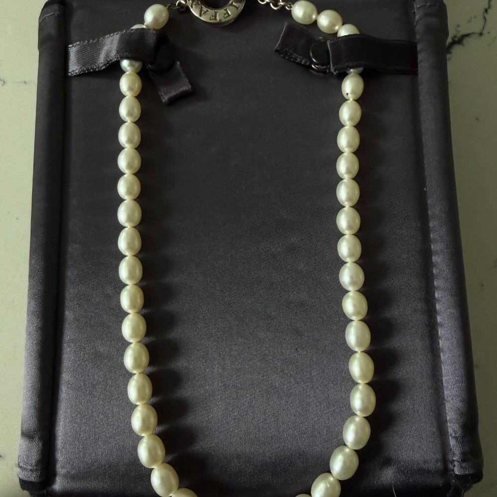 Tiffany & Co. Pearl Necklace with Silver Clasp